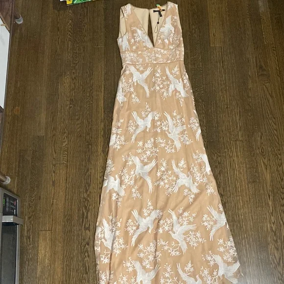 BCBG Max Azria elegant embroidered lace maxi dress